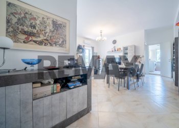 Sala da pranzo - Bilocale Via Castelplanio
18, Roma - foto 34