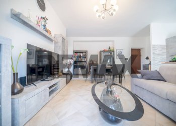 Sala da pranzo - Bilocale Via Castelplanio
18, Roma - foto 45