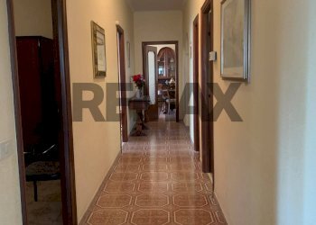 Hall / corridoio - Apartment CORSO PAPA GIOVANNI XXIII
 
19, Aprilia - photo 24