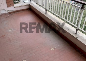Balcone - Apartment CORSO PAPA GIOVANNI XXIII
 
19, Aprilia - photo 39
