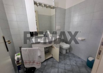 Bagno - Villa Via Zaccaria Negroni
 
12, Nettuno - photo 26