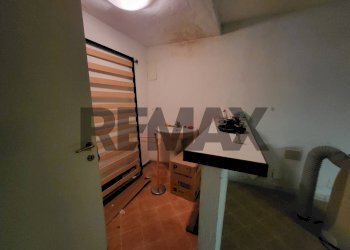 Bagno - Villa Via Zaccaria Negroni
 
12, Nettuno - photo 32