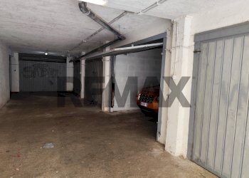 Parcheggio - Two-room apartment Via Bologna
54, Ardea - photo 28