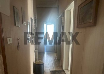 Hall / corridoio - Casa indipendente Via Parini
8, Messina - foto 15