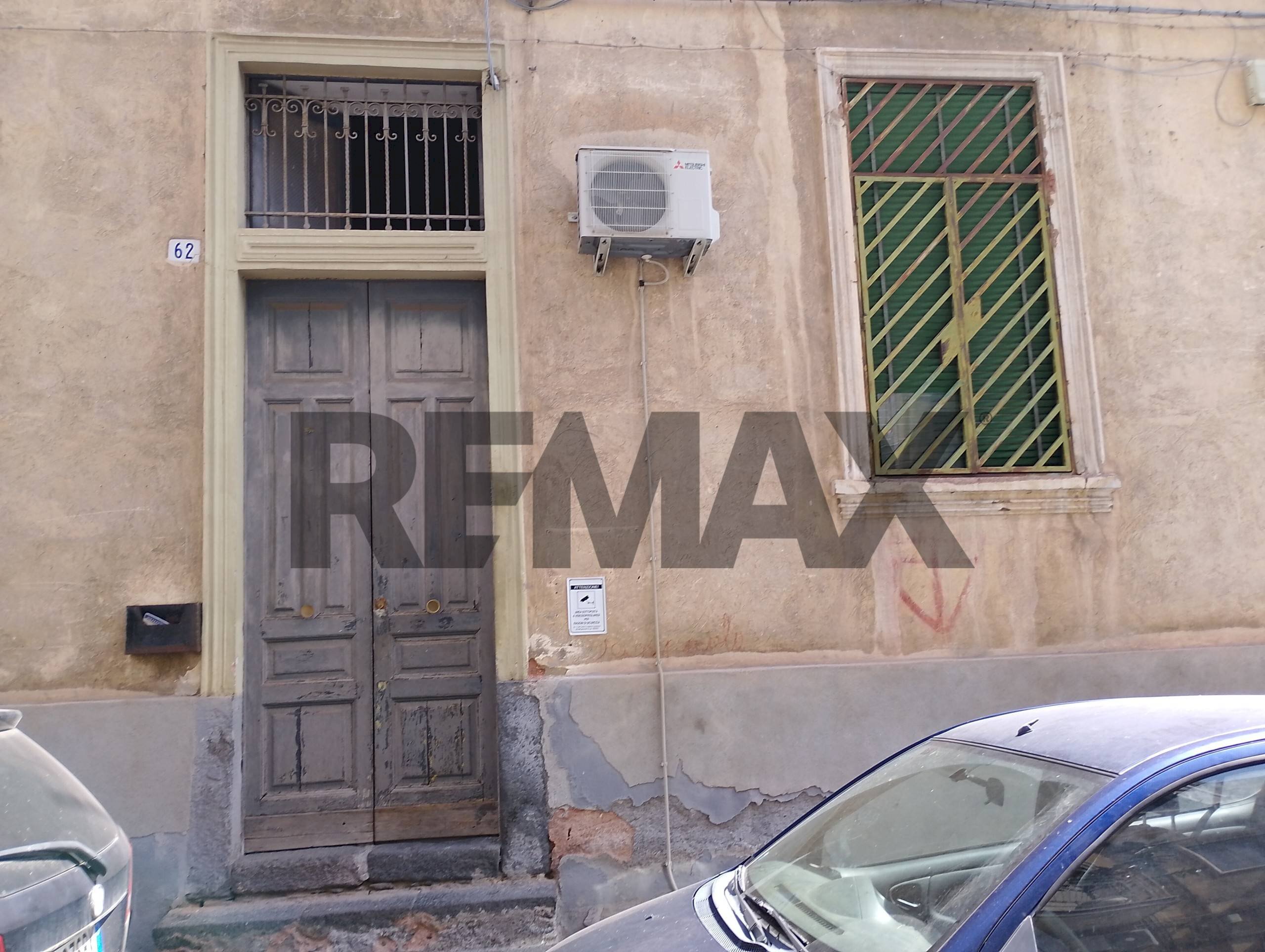 Edificio all\'aperto - Appartamento Via San Paolo
 
62, Catania - foto 1