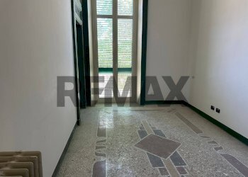 Stanza vuota - Appartamento Via Giacomo Venezian
 
35, Messina - foto 12