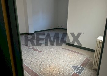 Stanza vuota - Appartamento Via Giacomo Venezian
 
35, Messina - foto 23
