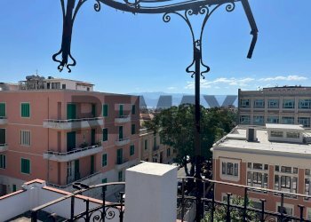 Edificio all\'aperto - Appartamento Via Giacomo Venezian
 
35, Messina - foto 38