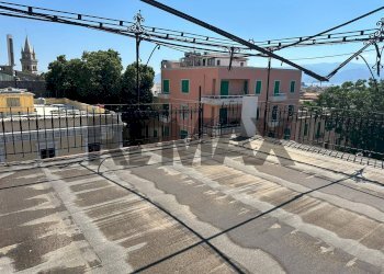 Edificio all\'aperto - Appartamento Via Giacomo Venezian
 
35, Messina - foto 42