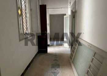 Hall / corridoio - Appartamento Via Giacomo Venezian
 
35, Messina - foto 63
