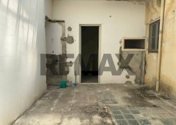 Stanza vuota - Appartamento Via Giacomo Venezian
 
35, Messina - foto 66