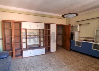 Soggiorno - Three-room apartment Via Giardinelli
 
56, Scordia - photo 12