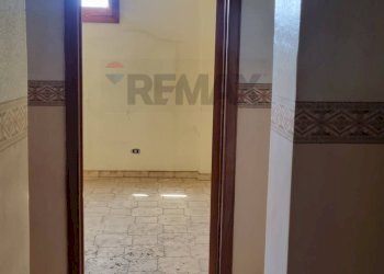 Hall / corridoio - Three-room apartment Via Giardinelli
 
56, Scordia - photo 22