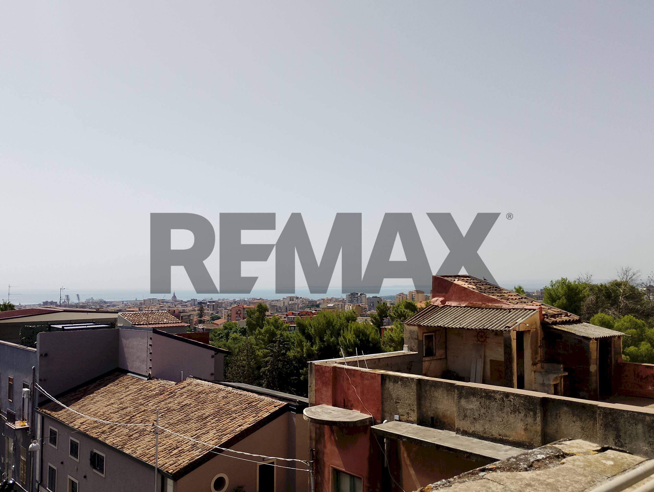 Edificio all\'aperto - Appartamento Via San Paolo
 
62, Catania - foto 1