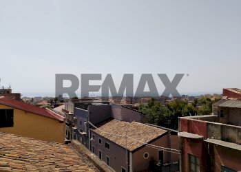 Edificio all\'aperto - Appartamento Via San Paolo
 
62, Catania - foto 2