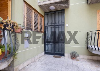 Terrazza - Trilocale VIA ROMA
 
95, Aci Sant'Antonio - foto 18