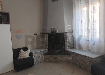 Soggiorno - Casa semi indipendente VIA NAZIONALE
 
109, San Michele di Ganzaria - foto 12