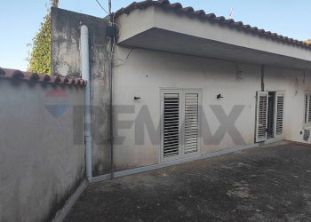 Terrazza - Casa semi indipendente VIA NAZIONALE
 
109, San Michele di Ganzaria - foto 29