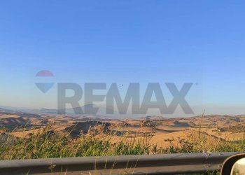 Vista delle montagne - Casa semi indipendente VIA NAZIONALE
 
109, San Michele di Ganzaria - foto 37