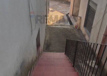 Terrazza - Casa semi indipendente VIA NAZIONALE
 
109, San Michele di Ganzaria - foto 38