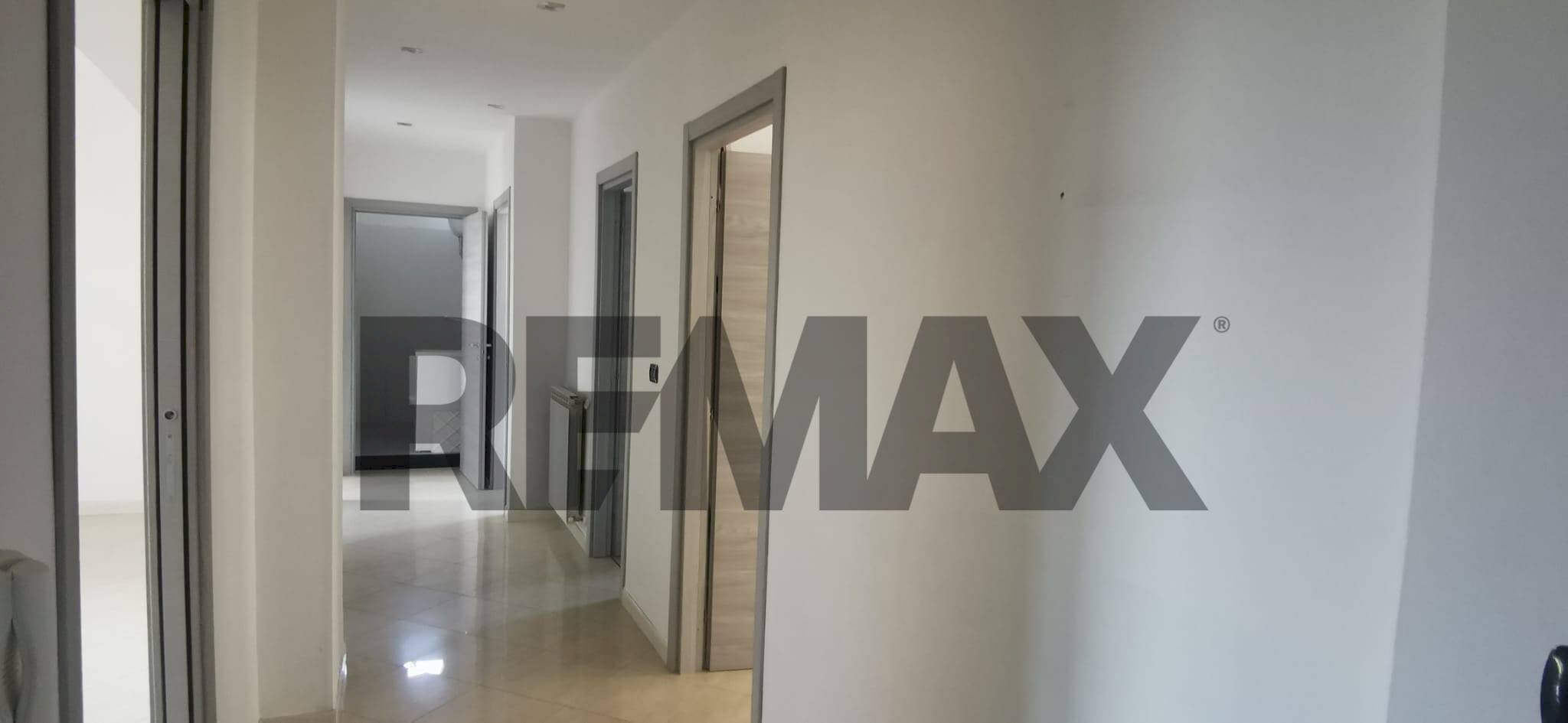 Hall / corridoio - Appartamento VIA MEUCCI
 
12, Palmi - foto 1