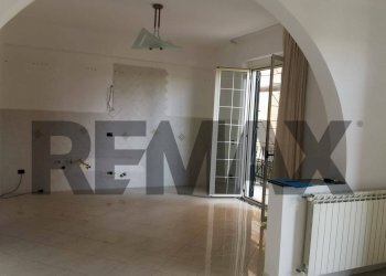 Stanza vuota - Appartamento VIA MEUCCI
 
12, Palmi - foto 3
