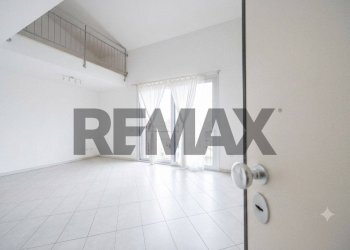 Stanza vuota - Three-room apartment VIA GONZAGA
 
14, Viadana - photo 2