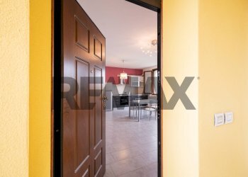 Hall / corridoio - Trilocale Via Villa Del Veneziano
 
11, Viadana - foto 8