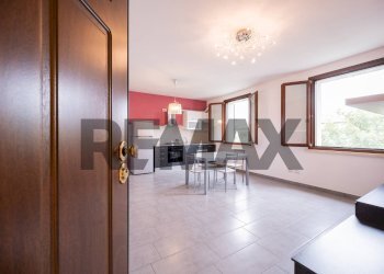 Sala da pranzo - Trilocale Via Villa Del Veneziano
 
11, Viadana - foto 9