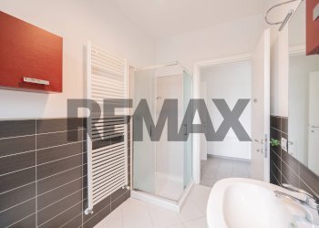 Bagno - Trilocale Via Villa Del Veneziano
 
11, Viadana - foto 20