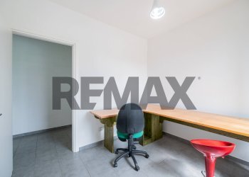 Ufficio - Trilocale Via Villa Del Veneziano
 
11, Viadana - foto 24