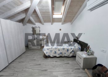Camera / camera da letto - Independent house Brandini
 
4, Quiliano - photo 52