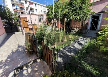 Giardino - Independent house Brandini
 
4, Quiliano - photo 94