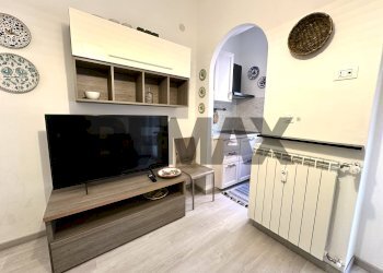 Soggiorno - Bilocale Via Maria Solari
 
5, Savona - foto 4