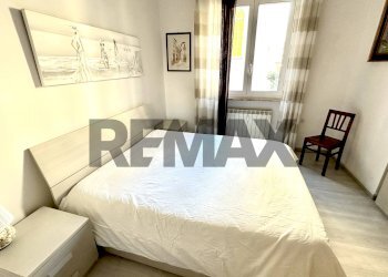 Camera / camera da letto - Bilocale Via Maria Solari
 
5, Savona - foto 19