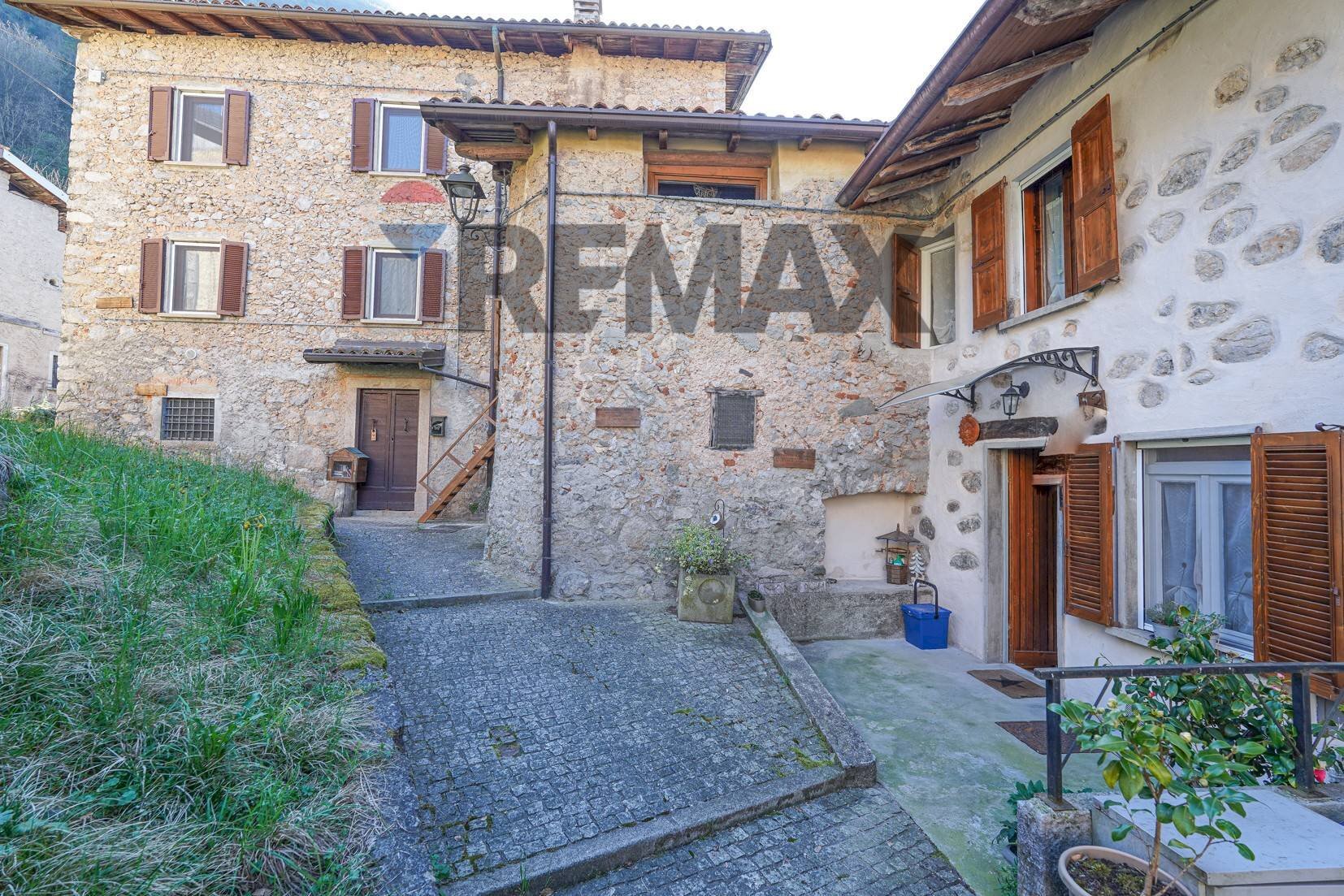 Casa all\'aperto - Rustico località Antea
 
14, Bergamo - foto 1