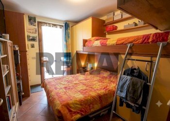Camera / camera da letto - Two-room apartment frazione pradella
 
6A, Schilpario - photo 9