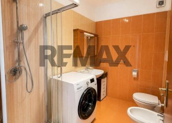 Bagno - Casa semi indipendente VIA CAVOUR
 
49, Cerano - foto 14