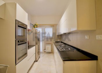 Cucina - Apartment viale Umberto I
 
72, Sassari - photo 8