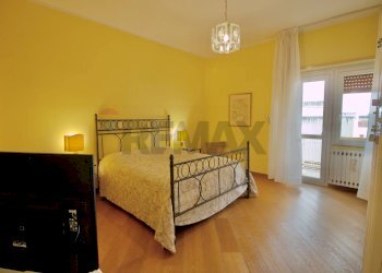 Camera / camera da letto - Apartment viale Umberto I
 
72, Sassari - photo 15