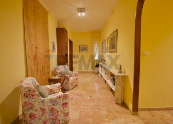 Hall / corridoio - Appartamento viale Umberto I
 
72, Sassari - foto 25