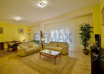 Sala da pranzo - Appartamento viale Umberto I
 
72, Sassari - foto 27