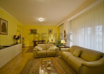 Soggiorno - Appartamento viale Umberto I
 
72, Sassari - foto 28