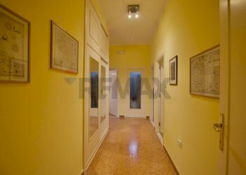 Hall / corridoio - Appartamento viale Umberto I
 
72, Sassari - foto 30