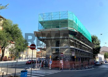Edificio all\'aperto - Bilocale Via Torricelli
30, Milano - foto 10