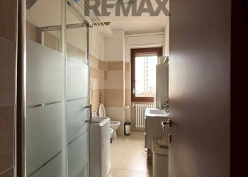 Bagno - Two-room apartment Piazza Tirana
12, Milano - photo 20