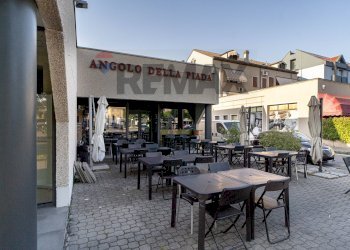Terrazza - Attività Commerciale VIALE PERTINI
45, Collecchio - foto 3