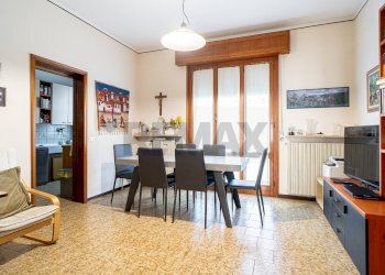 Sala da pranzo - Appartamento Via De Gasperi
 
6, Collecchio - foto 2