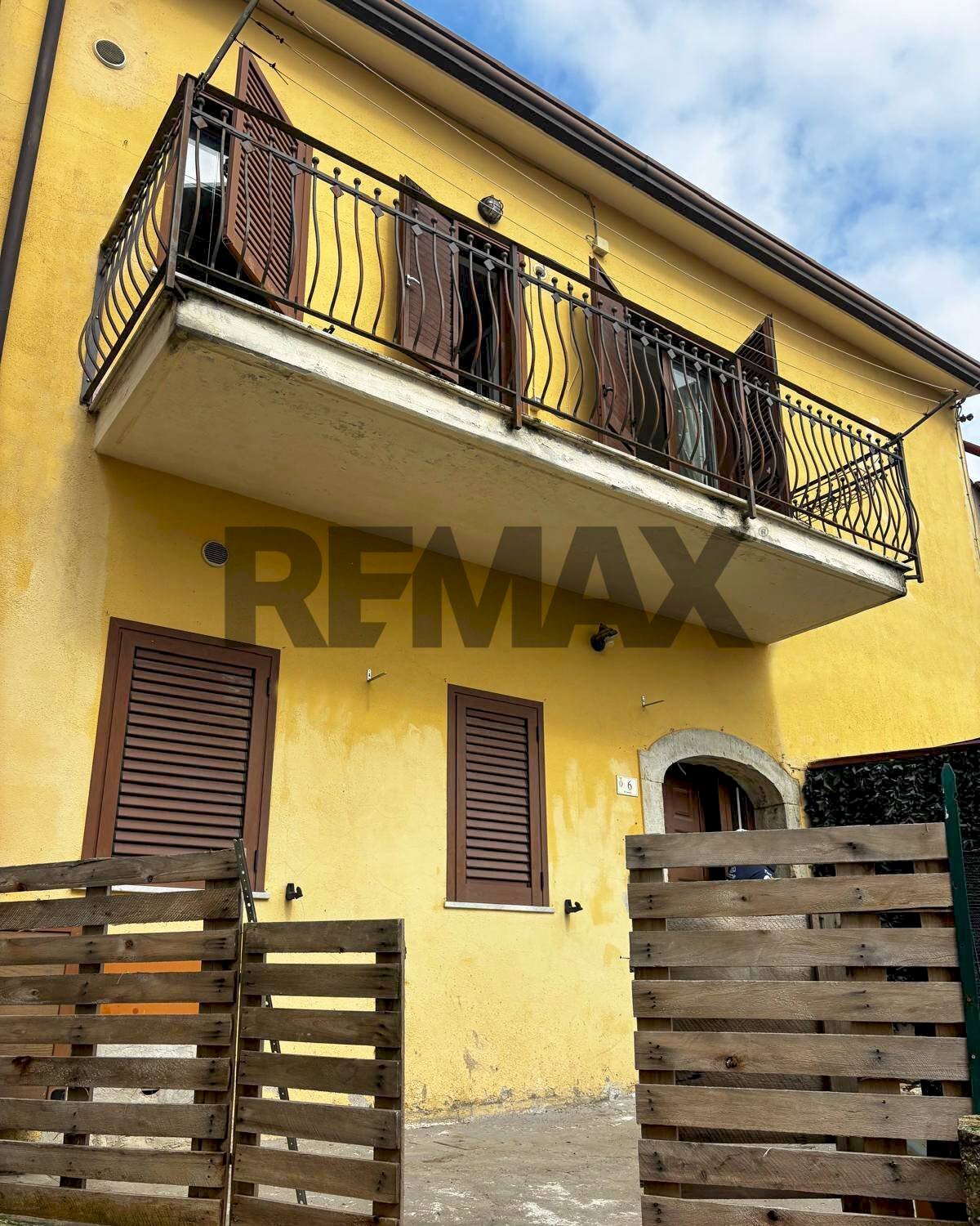 Casa all\'aperto - Casa indipendente Via aria di caruso
 
6, Apollosa - foto 2