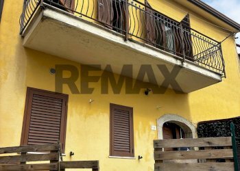 Casa all\'aperto - Casa indipendente Via aria di caruso
 
6, Apollosa - foto 2